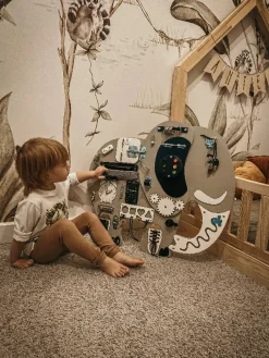 Outlet Aktivitetstavle Elefant til væg Trælegetøj|Aktivitetslegetøj