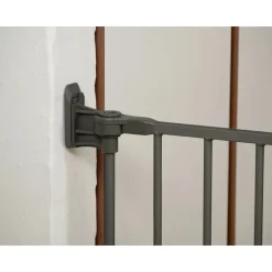 Outlet Safe & Care - Skruemonteret sikkerhedsgitter - 90-210 cm - GRÅ Gitre &Amp; Låger