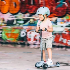 Clearance Scoot and Ride Highway Kick 3 LED - Steel Løbecykler