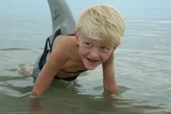 New Hajfinne - Lys Grå Badelegetøj|Udeleg