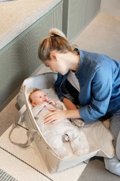 New Carry me - Black Cream Børn Babynest|Lifte